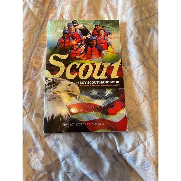 BSA 2009 A Guide to Adventure, A Guidebook for Life The Boy Scout Handbook - Picture 6 of 9
